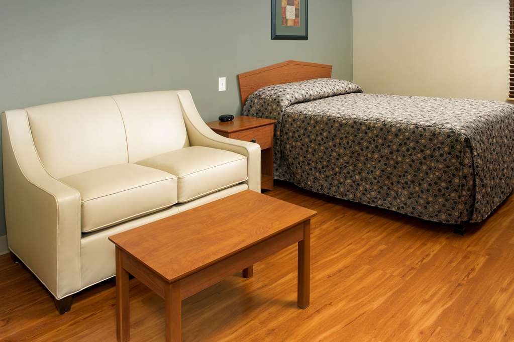 Extended Stay America Select Suites - Wichita - Airport חדר תמונה