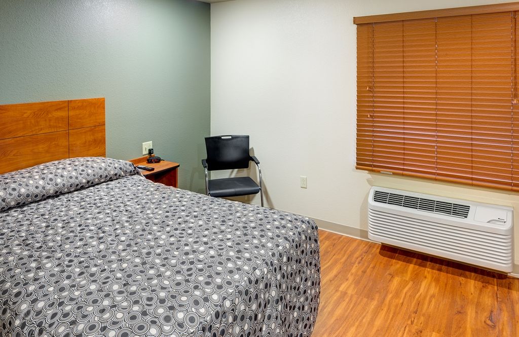 Extended Stay America Select Suites - Wichita - Airport חדר תמונה